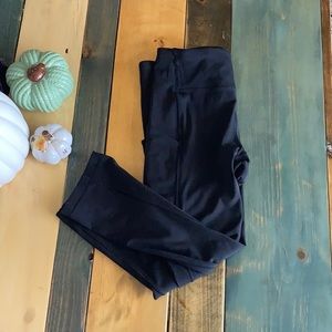 Like new Lulu lemon capris